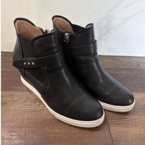 Linea Paolo Freshton Women’s Black Leather Wedge Ankle Bootie Boots 8.5 M